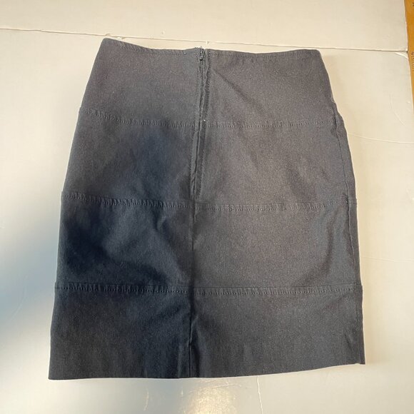 Dynamite Black Pencil Skirt With Hem Details Size 0 - Picture 5 of 8